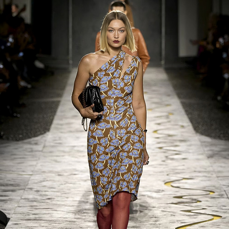 Versace SS25 Trend Alert: Luxury Satin Prints Are Here to Stay